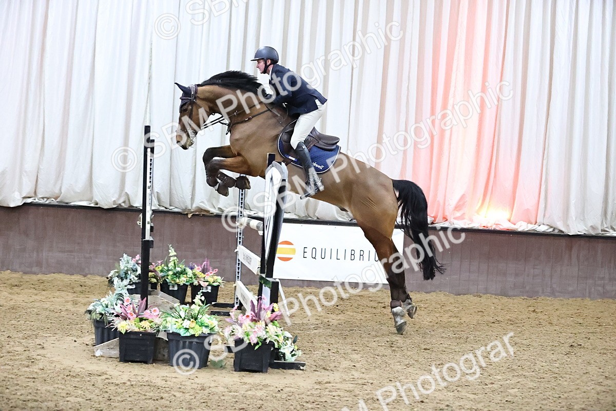 SBM_010188 - Class 25 - Equestrian Senior Foxhunter 1.20m