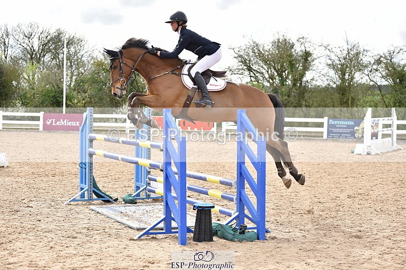 240403A-155356-01052 - Cls 5 Foxhunter and 1.20m Open