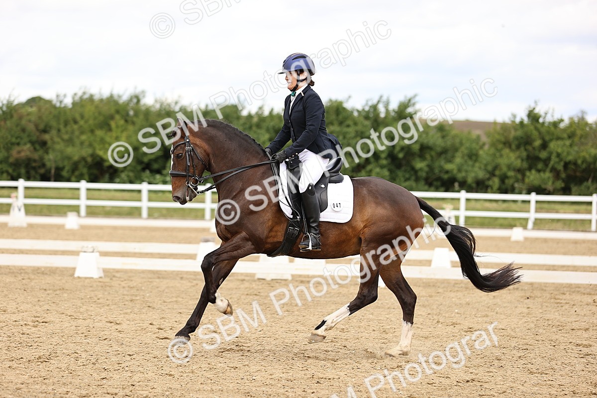 SBM_010393 - Class 8b - Medium 6 - 12.53-14.11