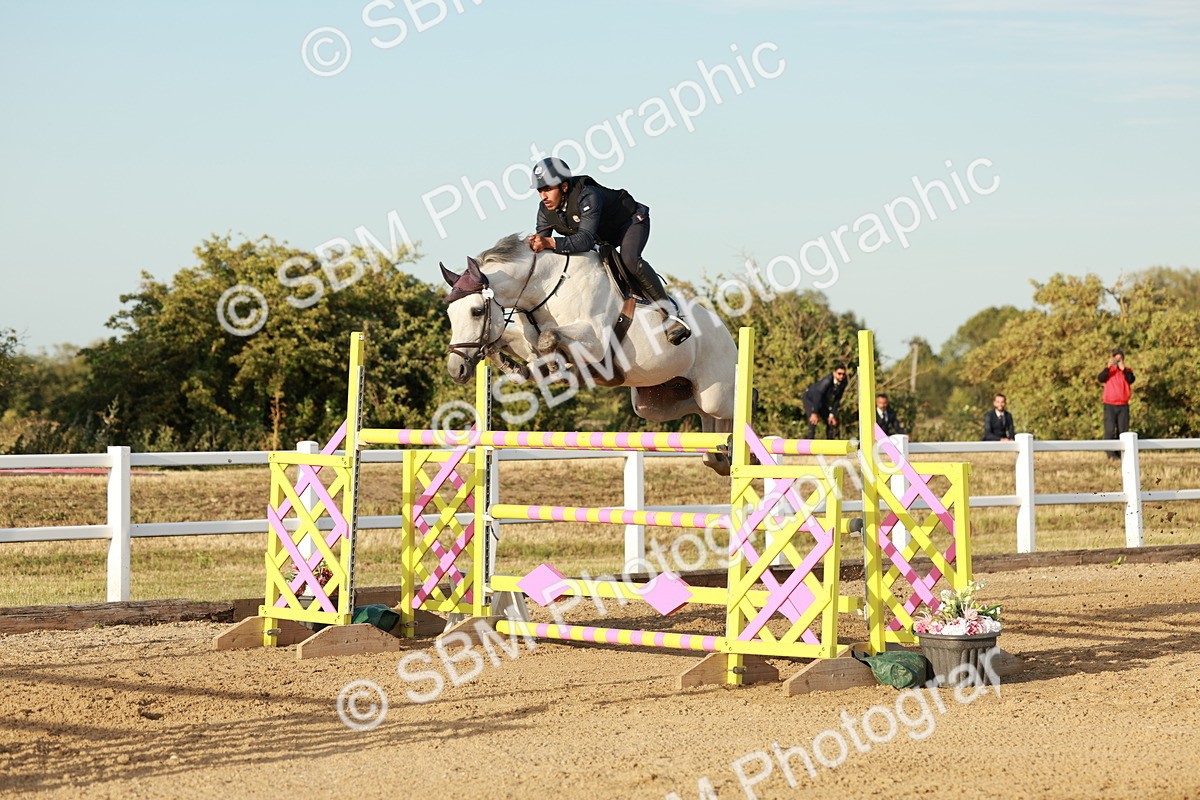 SBM_009095 - Class 6 - National 1.30m 1.40m Open Handicap