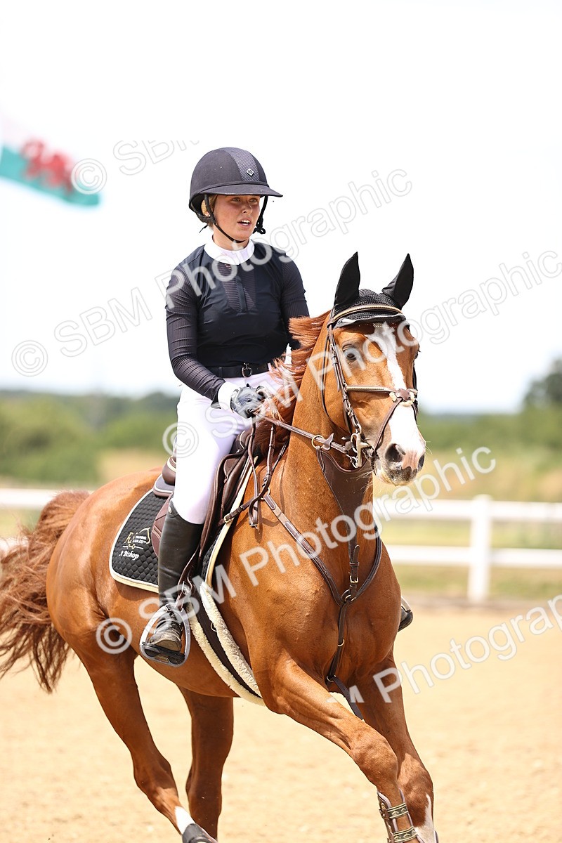 SBM_001670 - Class 16 - GFS Senior Newcomers 1.25m