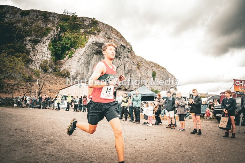 DSCF6956 - Kilnsey Crag race