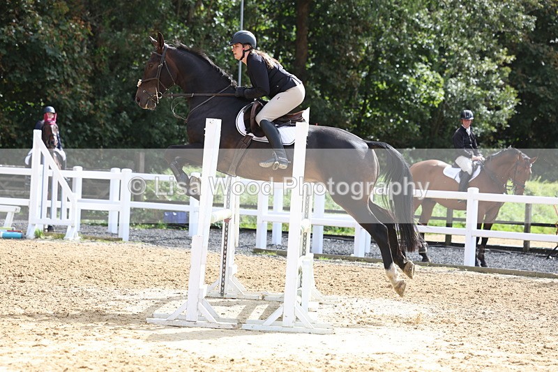 3E7A9647 - Class 10: Senior 95cm open