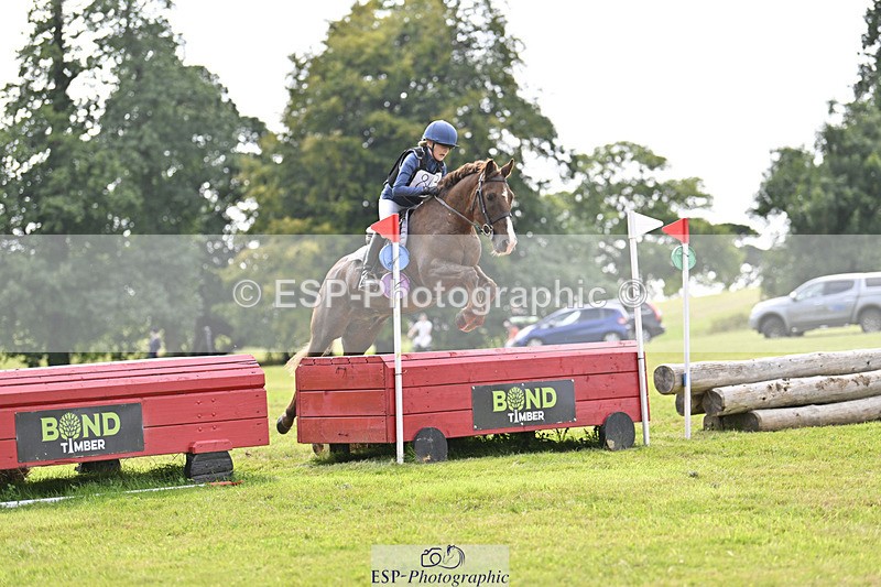 240825X-140623-34736 - 80cm XC 14.30 to 15.30