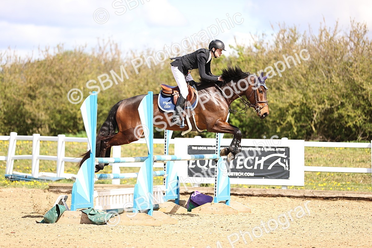 SBM_003512 - Class 16 - Senior Discovery - 1.00m
