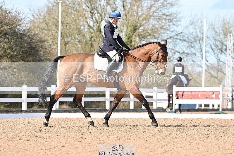 240324A-142550-04032 - Novice 27, 14.30 to 15.25