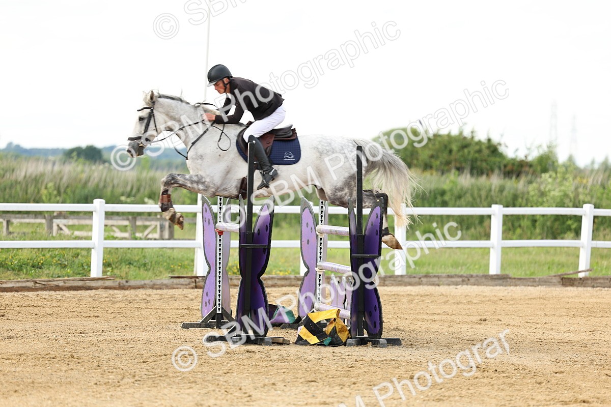 SBM_006402 - Class 20 - Senior Foxhunter - 1.20m