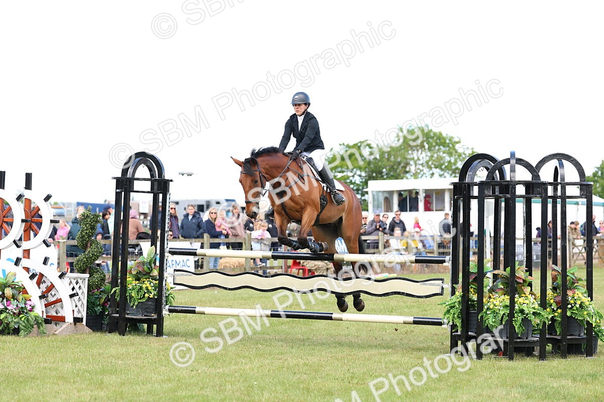 SBM_13490 - Class 206 - Senior Newcomers - 1.10m Open