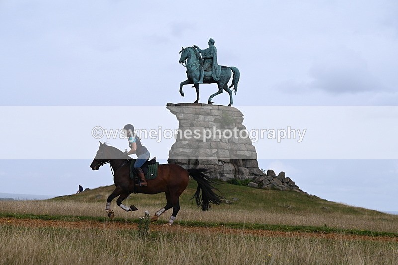 DSC_8248 - Time at Statue 13:52 to 14:33
