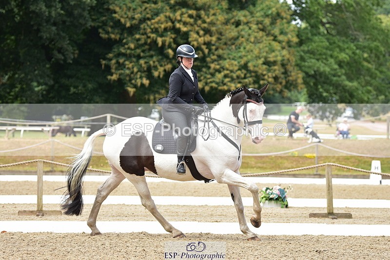 250719A-114448-05292 - 140-Paula.Tippett-Top.Hat.n.Tails