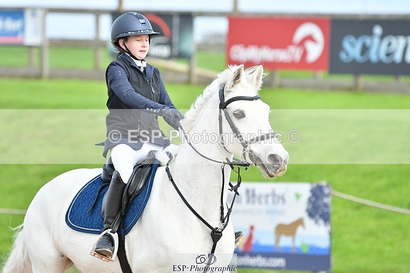 251026-114921-02633 - Cls 23+24 80cm Club and Schools