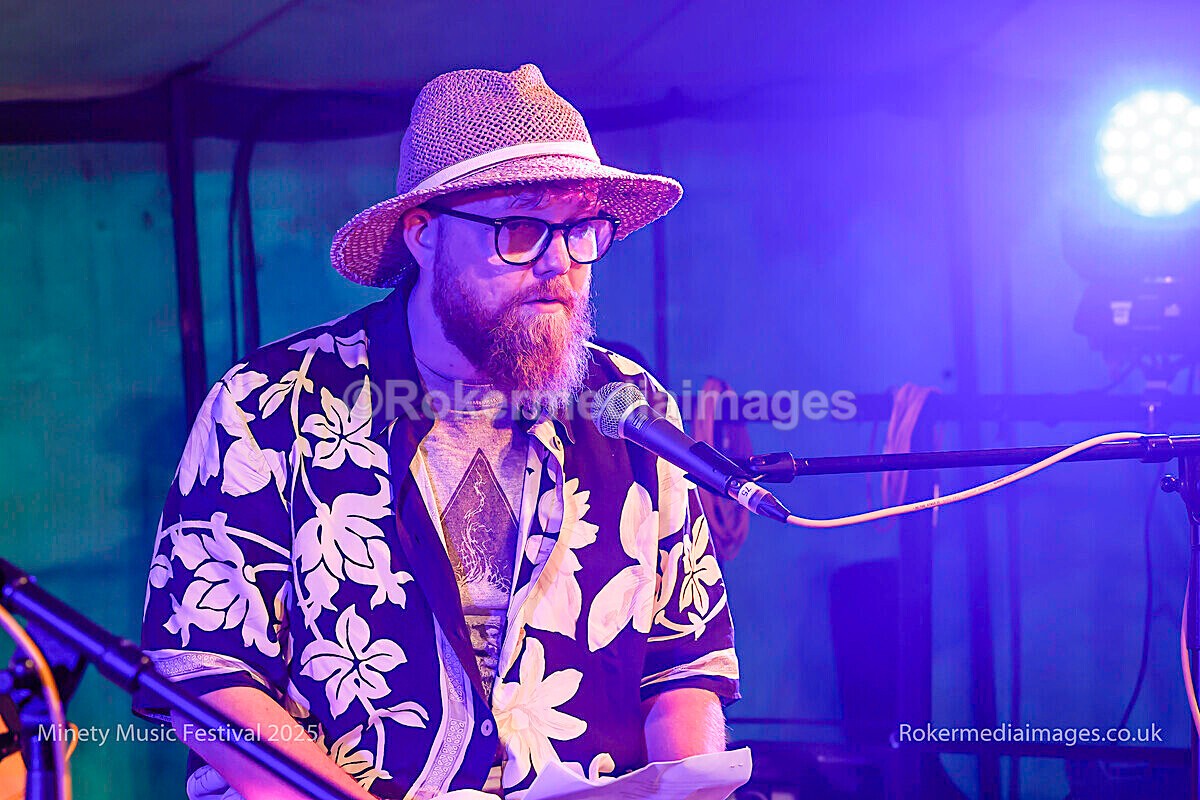 _MGL7476 - MINETY 2025