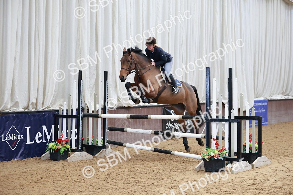 SBM_004219 - Class 11 - Senior Newcomers - 1.10m