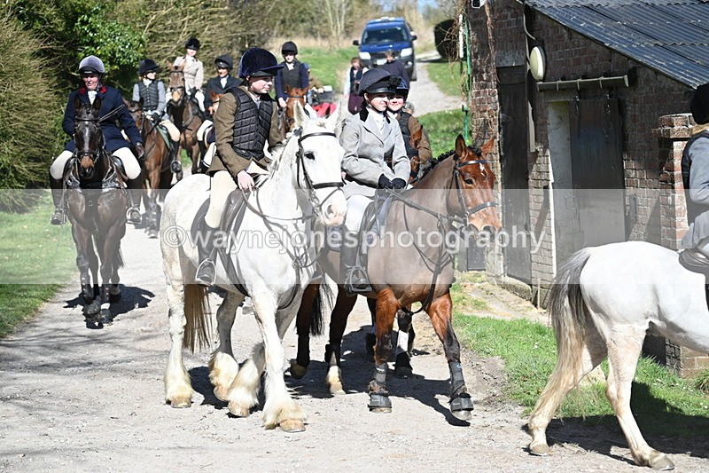 WJ7_9752 - Home for hunt tea !