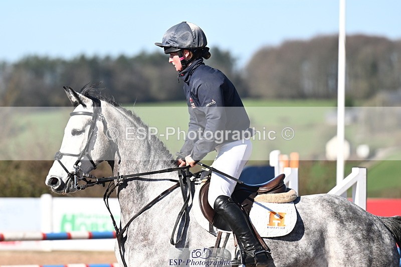260318B-101147-00047 - Clear Round & Brit Nov 90cm