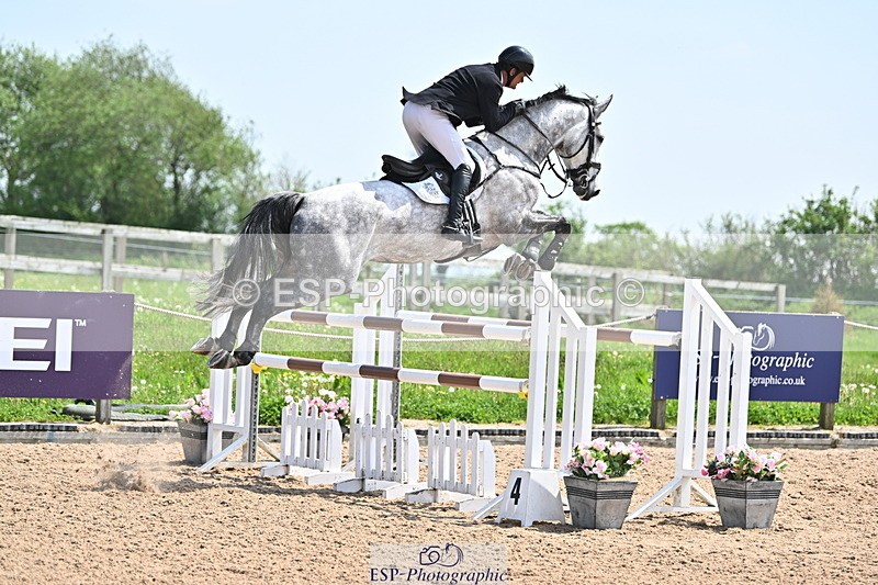 240511A-132134-13328 - Cls 35 Big Star 1st Jump Off