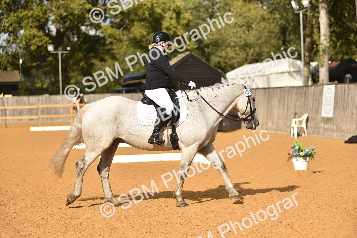 SBM_24341 - D4 - Small Tour Championship Intro 4