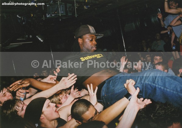 133 tonn-piper crowd-surf - DNB: MCR