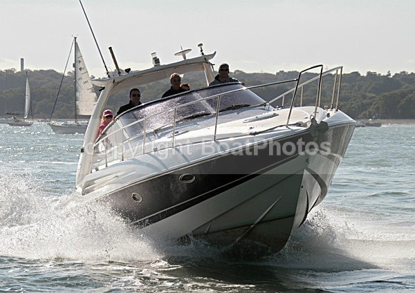 111015 ENZO IMG_8225 - Motorboats - Open