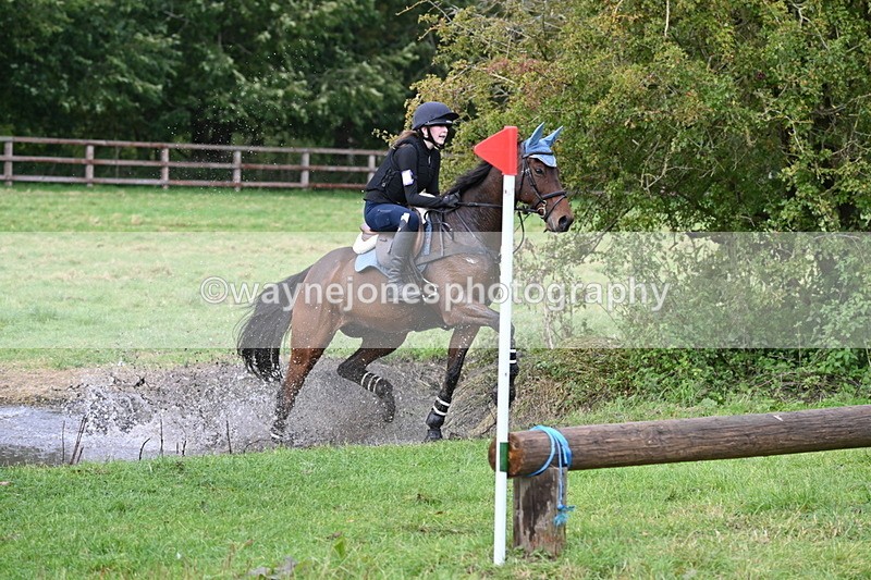 WJ6_4363 - Time at Photographer 11:57 to 12:14