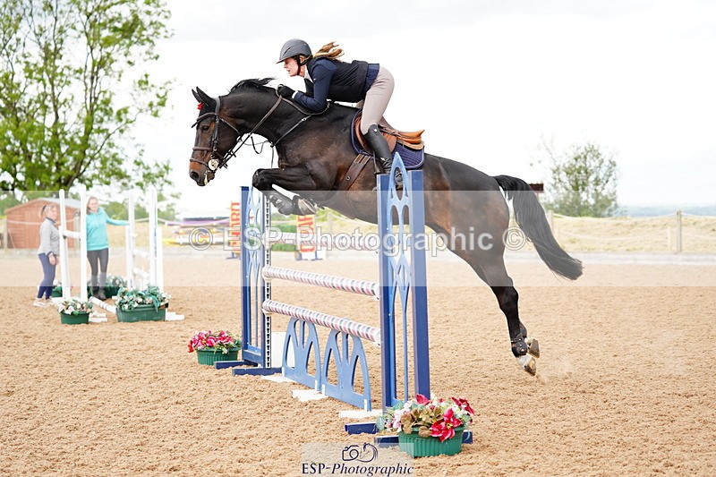 240524A-131510-03809 - Cls 16 Snr 1.20m Open