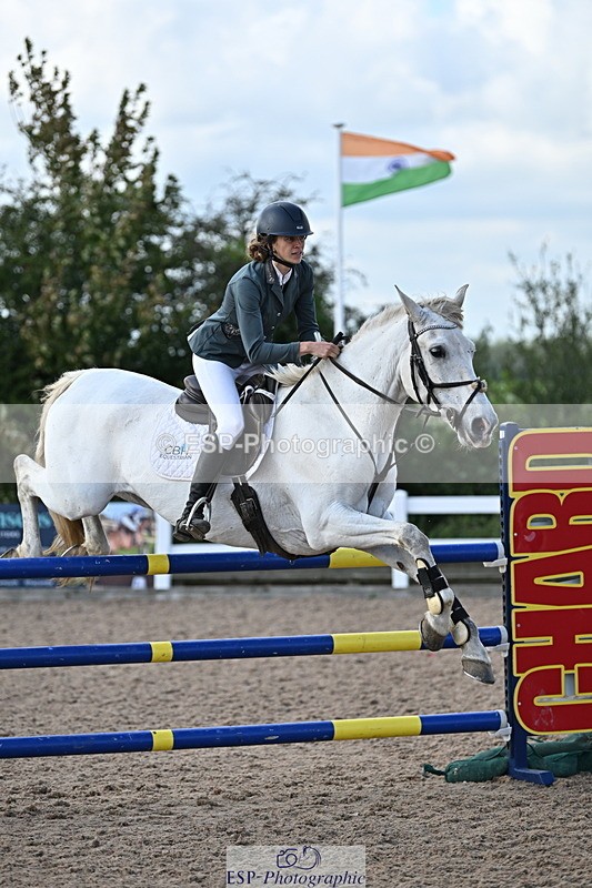 241005A-125731-03857 - SAT Cls 18 1.05m Amateur Jump Off and P