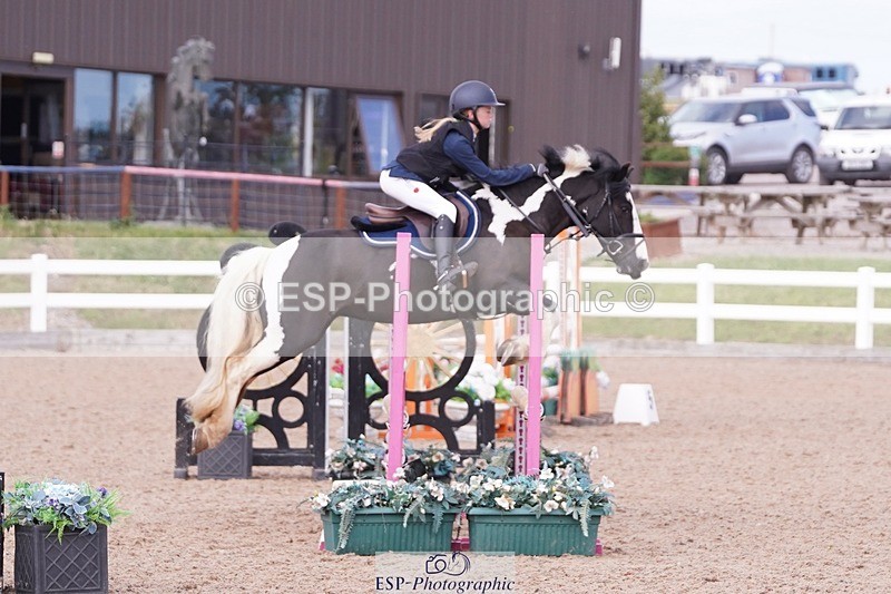 250629-172436-13237 - Cls 33 Stepping Stones 128cm and 138cm