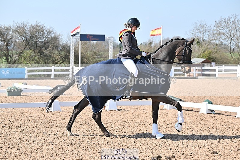 250404-142133-06594 - Cls 12 CoH Ind Presentations