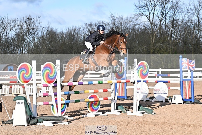 251119-130737-00427 - Cls 4 Newcomers and 1.10m Open