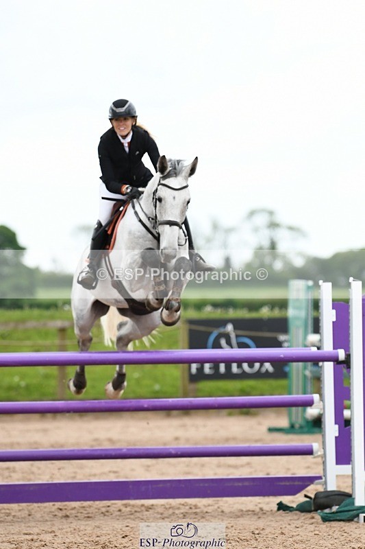 250508-100756-00974 - Cls 1 Snr Foxhunter