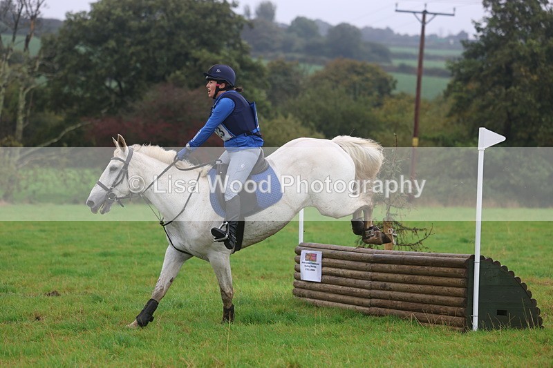 3E7A1393 - Class 2: 70cm: Half Roll Top