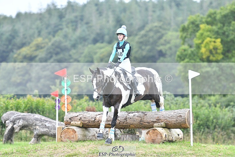 240803-122143-03555 - 068-Kelly_Knockaert-PIPER_II