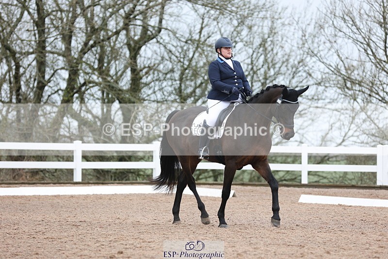 240121A-120727-01387 - Cls 12 Music Medium