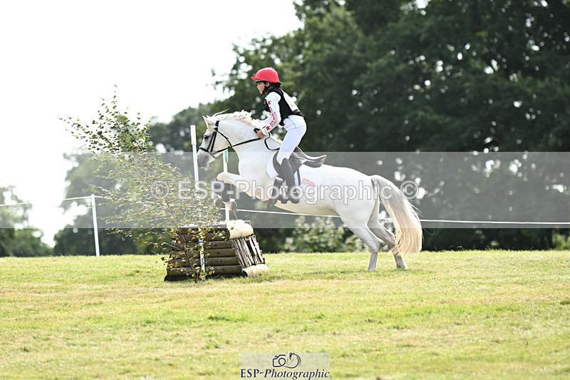 240825X-105133-31208 - 70cm XC 10.00 to 11.00