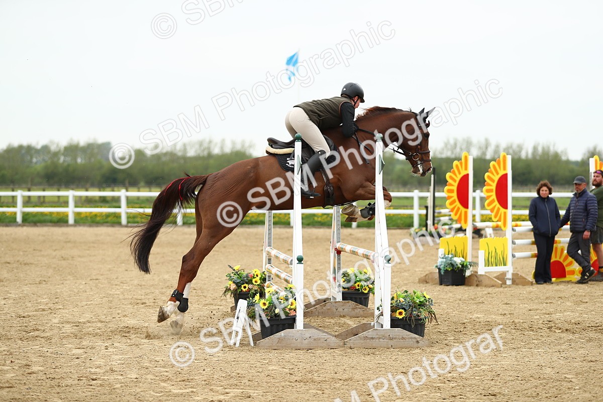 SBM_000300 - Class 2 - Senior British Novice 90cm