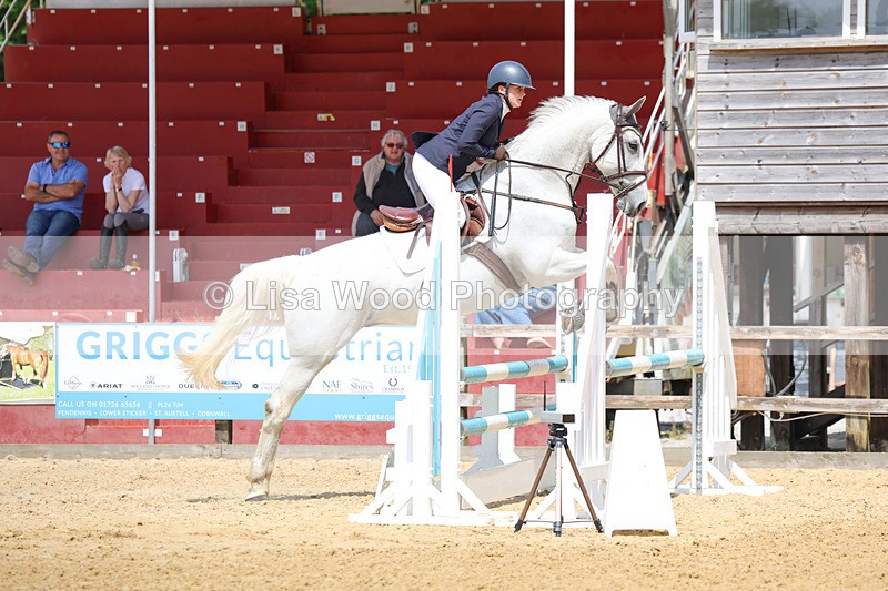 3E7A0468 - Class 10: Senior 95cm open