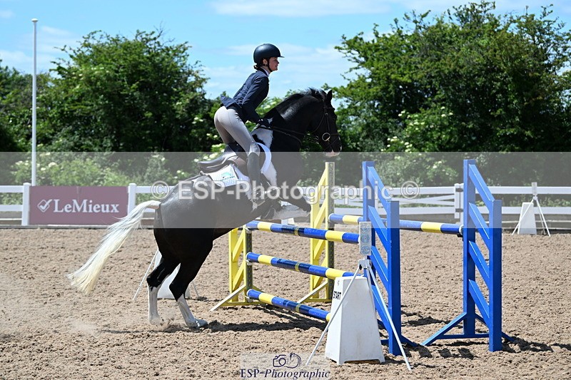 240609A-134000-05830 - Cls 25 Pony Newcomers and 1m Open