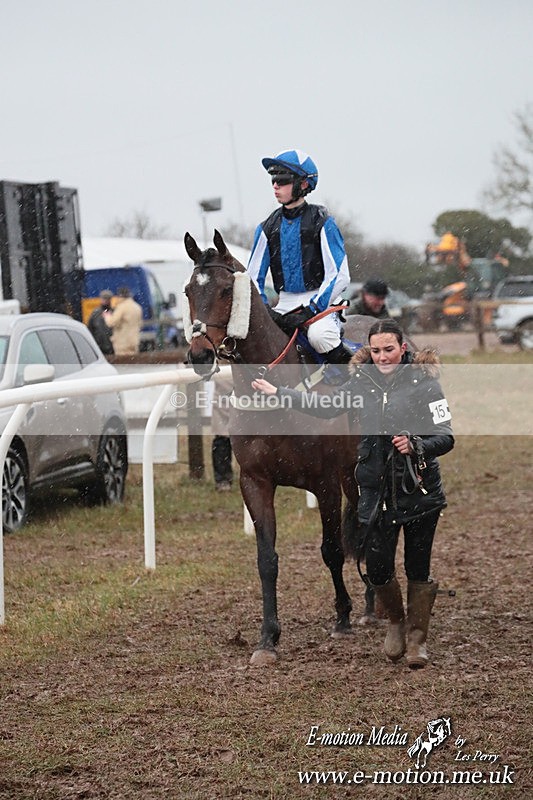 PtP 260125 1037 - Cocklebarrow Point-to-Point racing with the Heythrop Hunt 26/01/25