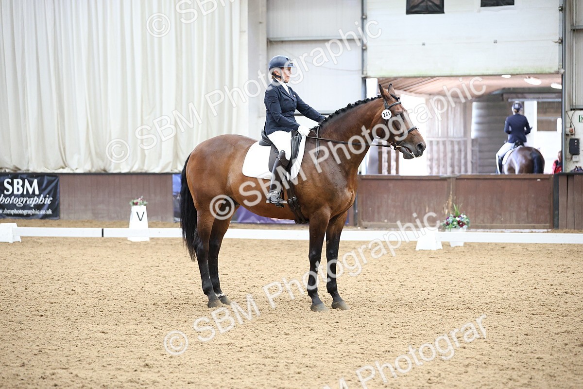 SBM_003395 - Class 5 - Novice 6 Gold - 13.05-14.00