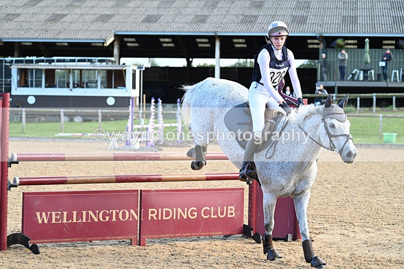 WJ7_6238 - Time 16:55 to 17:11