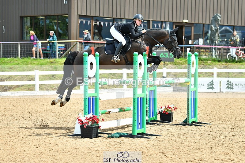 230721A-115247-05892 - Cls 18, 1 Star Silver 1.20m