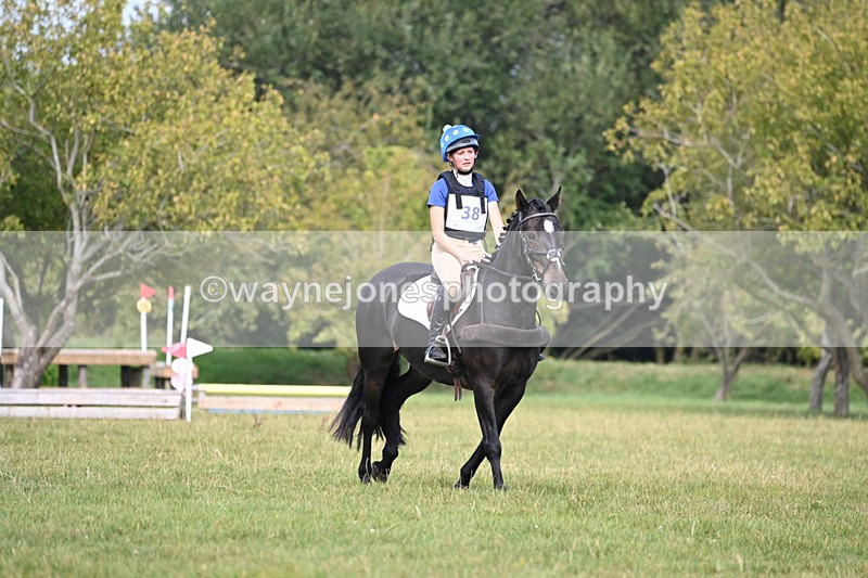 WJ6_2510 - 60cm XC Time 14:21 to 14:47