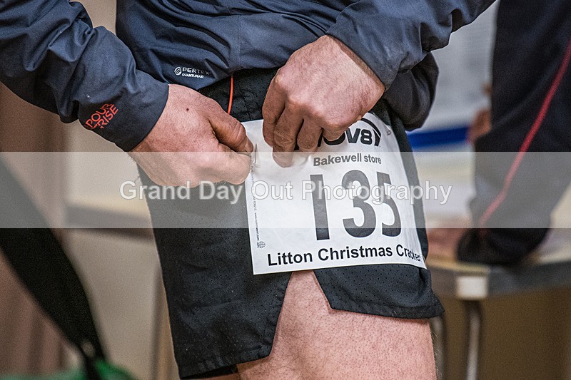 Litton-21 - Litton Christmas Cracker Fell Race Sunday 15th December 2024