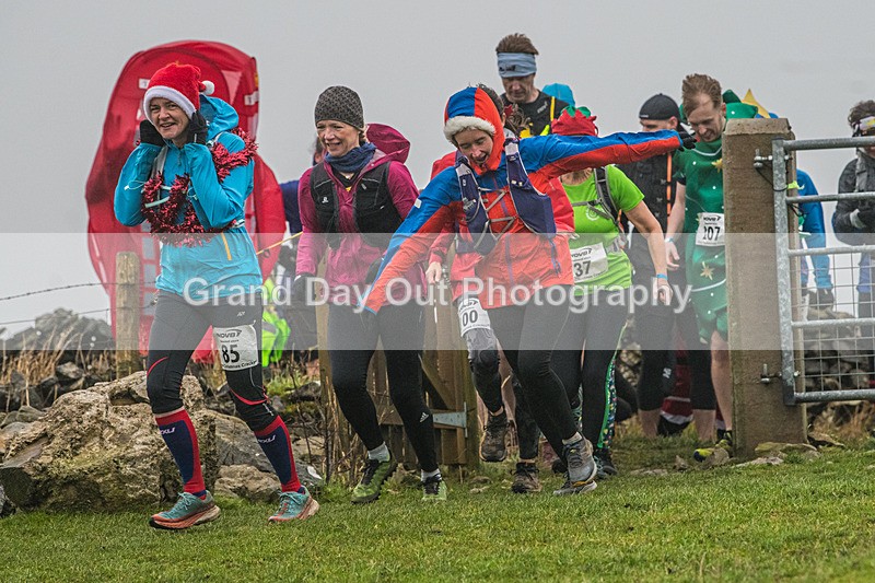 Litton-255 - Litton Christmas Cracker Fell Race Sunday 15th December 2024