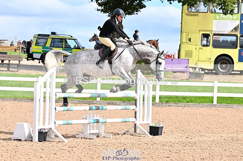 240912A-142541-01973 - Cls 12 1.05m Amateur Qualifier