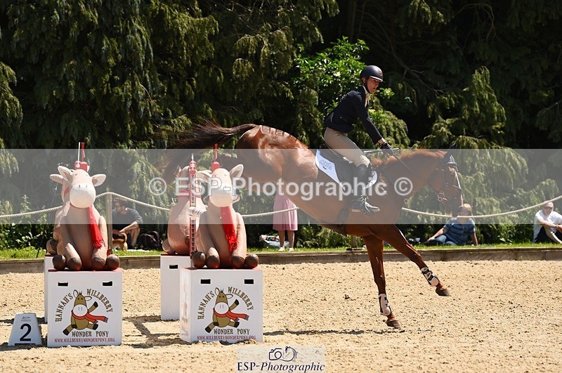 230527-131850-10723 - 410-CHILLIS_GEM-Sarah_Gairdner-SJ