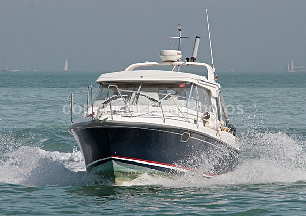 110902 CHRISTINE NIMBUS 280 IMG_5967 - Motorboats - Hardtop