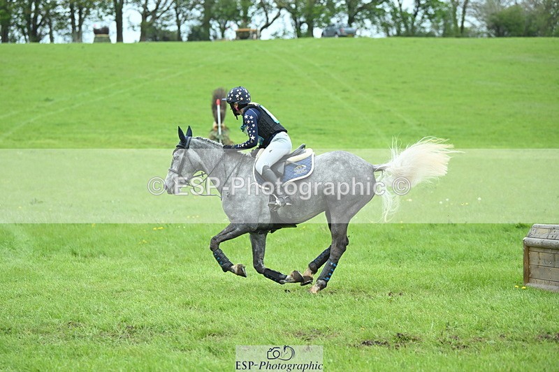 250419-160000-13204 - 664-Leigh.Smallacombe-CRUISING.CARRA