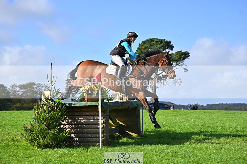 241025-112932-06723 - 053-Lois.Teal-Z7.CATASTROPHE