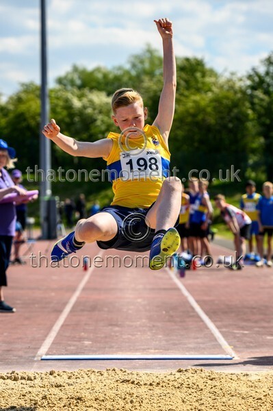 West25Sat-919366 - Field Male